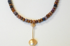 Collier-11-jaspis-met-hanger-goud-008